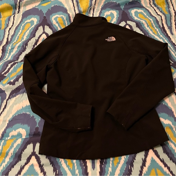 North Face Soft Shell Jacket - Picture 2 of 5